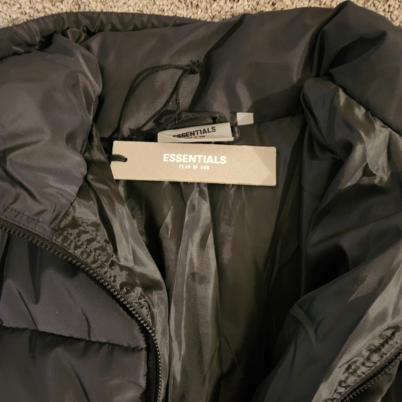 Essentials Fear Of God Winter Jacket. XL. Black. - Picture 2 of 7
